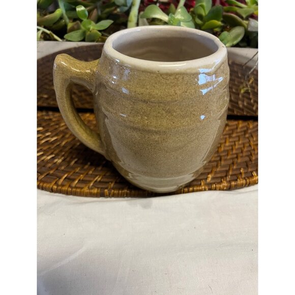 Handcrafted Vintage-Style Beige Pottery Mug 16 Oz From DNL Pottery LA - Picture 3 of 4